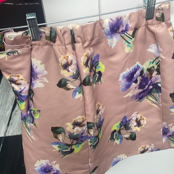 Gorgeous Ruffle MSGM mini! - Picture 2 of 3